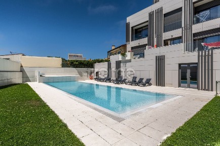Apartamento T2 à venda na Rua Professor Ofélia da Cruz Costa, 371
