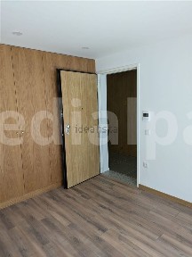 Apartamento T0 à venda na Amial