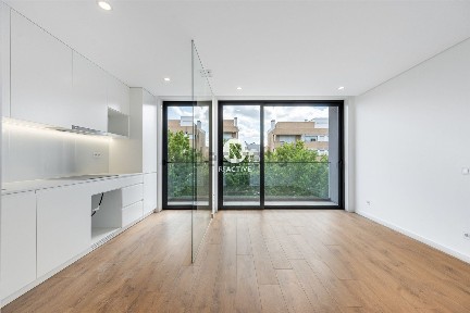 Apartamento T0 à venda em Pedrouços