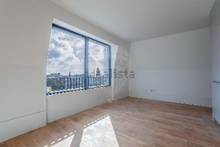 Apartamento T2 à venda em Praça da República