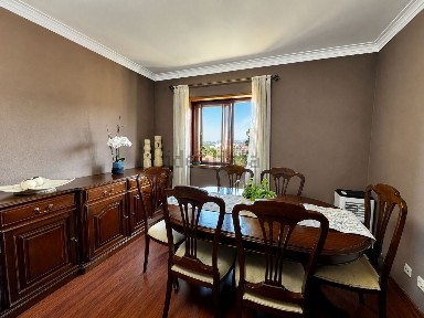 Apartamento T2 à venda no Centro de Fânzeres