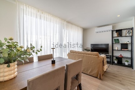Apartamento T0 à venda na Rua Atriz Alda Rodrigues, 225