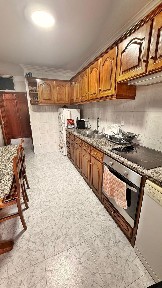 Apartamento T2 à venda na Rua Henrique Galvão, 150