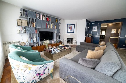 Apartamento T4 à venda na Rua São João Bosco, 79