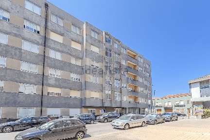 Santa Marinha, Barrosa - Devesas - Telheira do Meio, Praça Sousa Caldas
