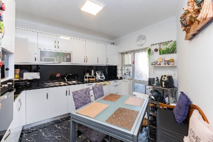 Apartamento T2 à venda na Rua Jorgim