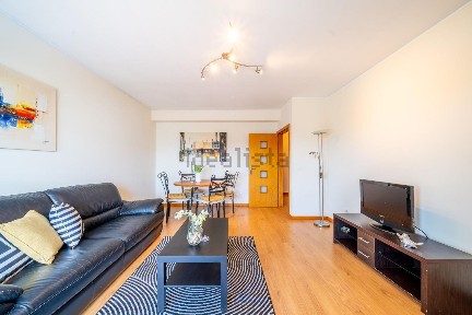 Apartamento T2 à venda na Rua João Lúcio Azevedo, 71