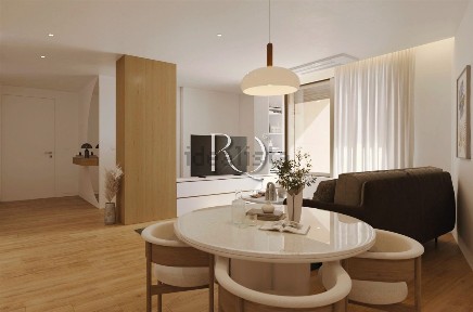 Apartamento T1 à venda na Corujeira - Bonjóia