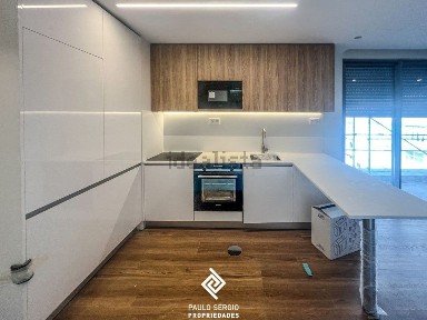 Apartamento T1 à venda na Rua de Ramalho Ortigão