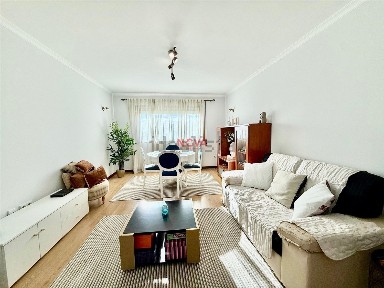 Apartamento T2 à venda na Quinta da Lousa