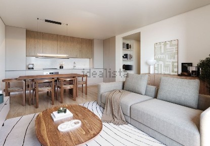 Apartamento T2 à venda na Rua Poeta Ary dos Santos s/n