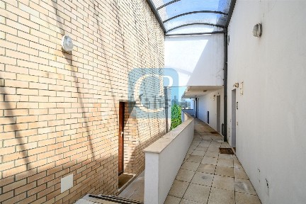 Apartamento T2 à venda na Rua Jaime Cortesão, 310