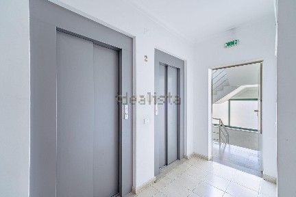 Apartamento T2 à venda na Rua Alexandre Herculano, 195