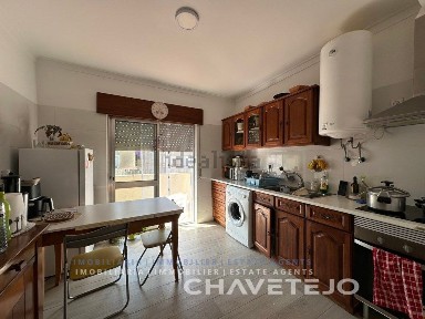 Apartamento T1 à venda em Tomar e Santa Maria dos Olivais