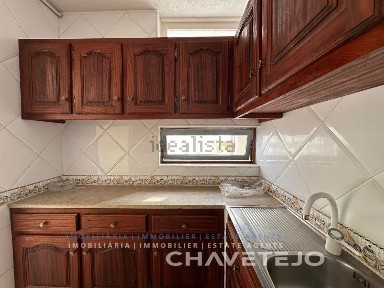 Apartamento T2 à venda em Tomar e Santa Maria dos Olivais