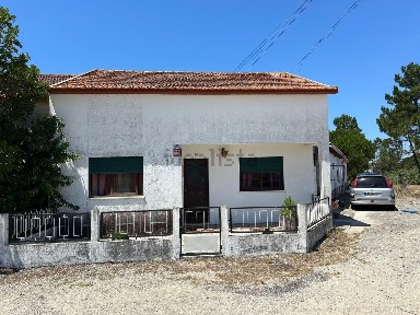 Alhadas, Rua Arnal
