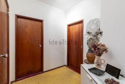Apartamento T3 à venda na Rua do Tramagal, 683