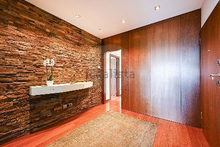 Apartamento T2 à venda na Rua Padre Araújo