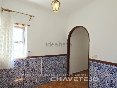 Apartamento T2 à venda na Rua Dom Nuno Rodrigues de Andrade