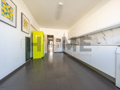 Apartamento T5 à venda em Cidade de Santarém
