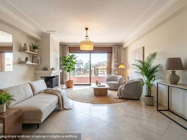 Apartamento T5 à venda na Avenida da Boavista