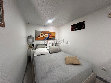 Apartamento T3 à venda na Avenida Doutor Vieira Guimarães, 2