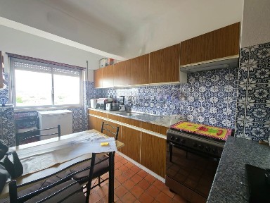 Apartamento T3 à venda na Rua do Jornal