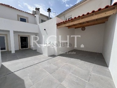Apartamento T2 à venda em Cidade de Santarém