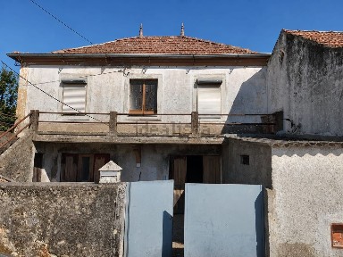 Moradia independente à venda em Penela s/n