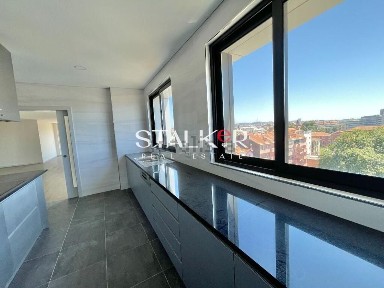 Apartamento T4 à venda na Rua da Boavista s/n