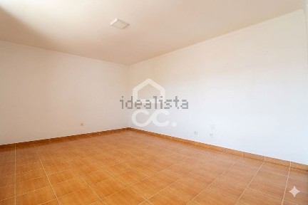Apartamento T3 à venda na Rua Nabância, 12