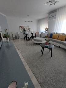 Apartamento T3 à venda na Rua do Rosmaninho s/n