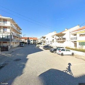 Apartamento T2 à venda na Rua Gil Vicente, 64
