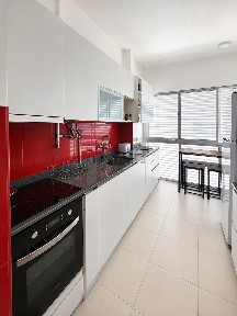 Apartamento T3 à venda na Alameda Um de Março