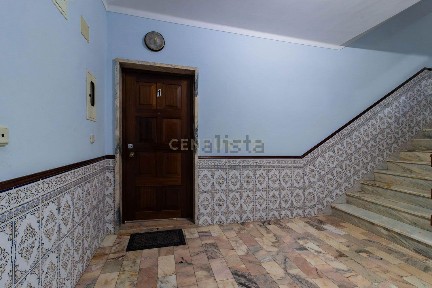 Apartamento T3 à venda na Rua Dom Afonso Henriques Rei de Portugal, 13 a