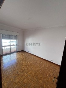 Apartamento T4 à venda na Rua Pedro Álvares Cabral