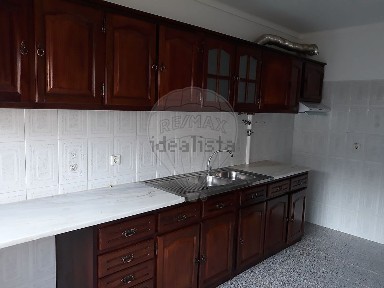 Apartamento T3 à venda em Nossa Senhora de Fátima