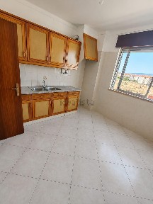 Apartamento T3 à venda em São João Baptista