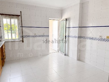 Apartamento T3 à venda em Benavente