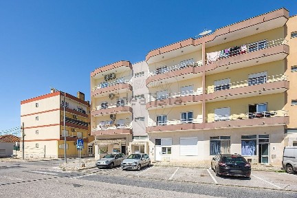 Apartamento T3 à venda em Benavente