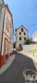 Moradia independente à venda em Lorvão