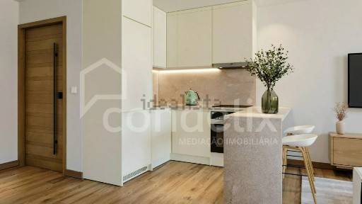 Apartamento T0 à venda na Estrada de S. Gens, 2891