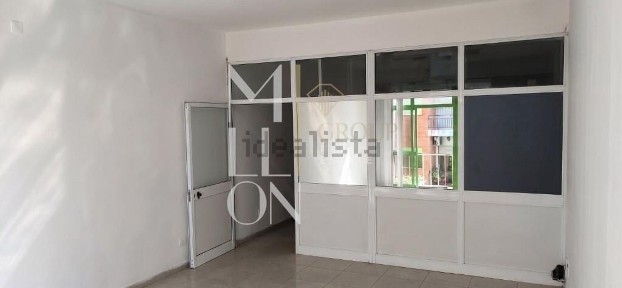 Apartamento T0 à venda na Rua Comandante Mário Branco Madeira s/n