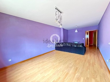 Apartamento T3 à venda em Castêlo da Maia