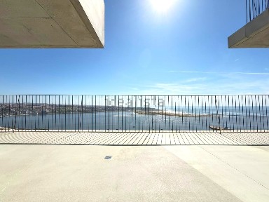 Apartamento T4 à venda na Foz Velha