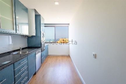 Apartamento T1 à venda na Avenida Repatriamento dos Poveiros, 505