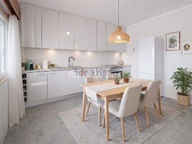 Apartamento T3 à venda na Avenida do Paiol