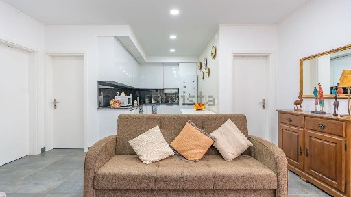 Apartamento T3 à venda na Rua Joana Isabel Matos Lima Dias