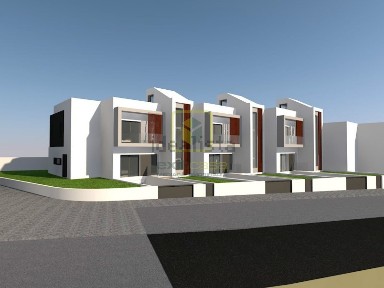 Moradia geminada à venda na Vila de Buarcos