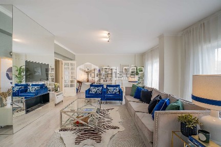 Apartamento T4 à venda em Cidade de Santarém